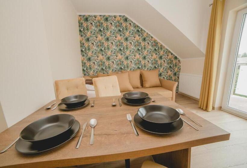 住宿加早餐  Willa Mirella