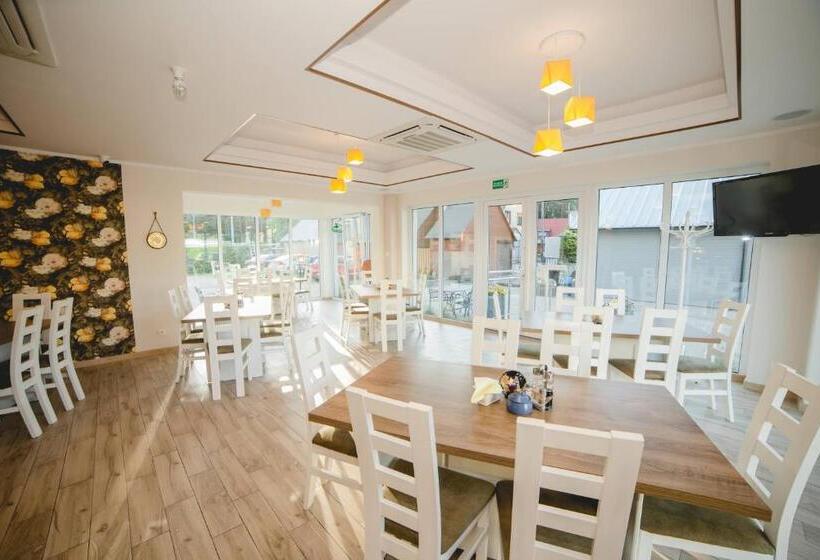 住宿加早餐  Willa Mirella