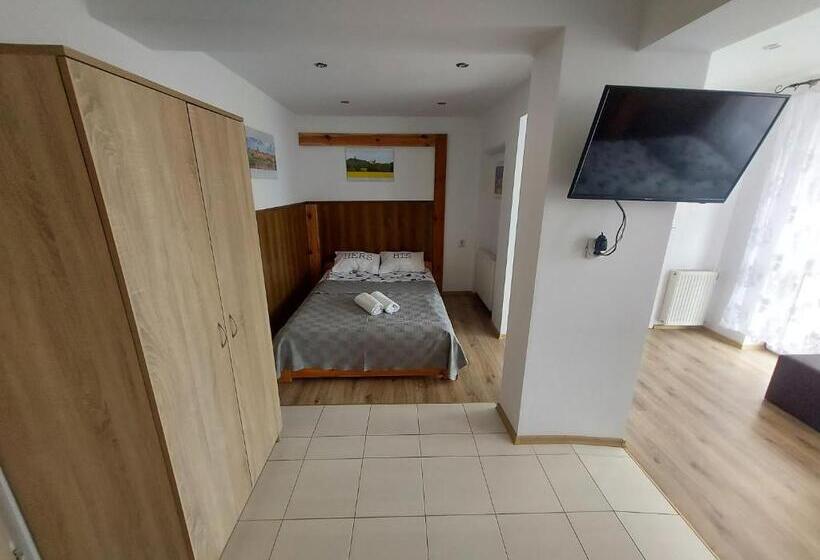 مبيت وإفطار Willa Rudnik