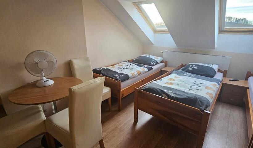 Отель Agroturystyka Willa Maria