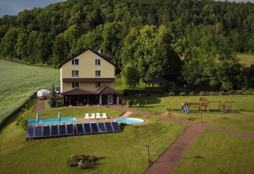 Отель Agroturystyka Willa Maria