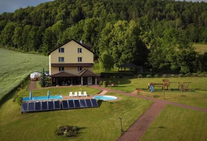 Hotelli Agroturystyka Willa Maria