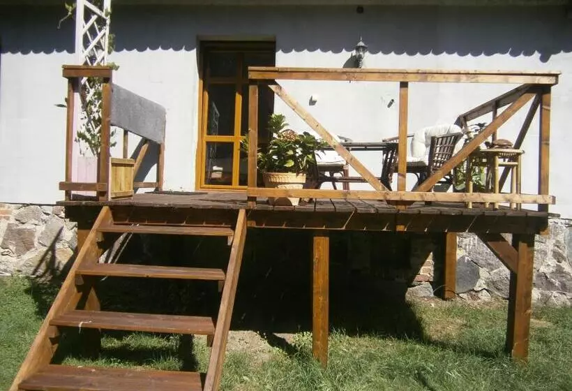 ホテル Gosciniec Pod Debem