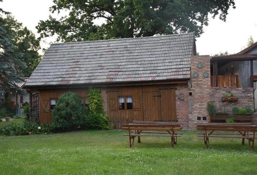 酒店 Gosciniec Pod Debem