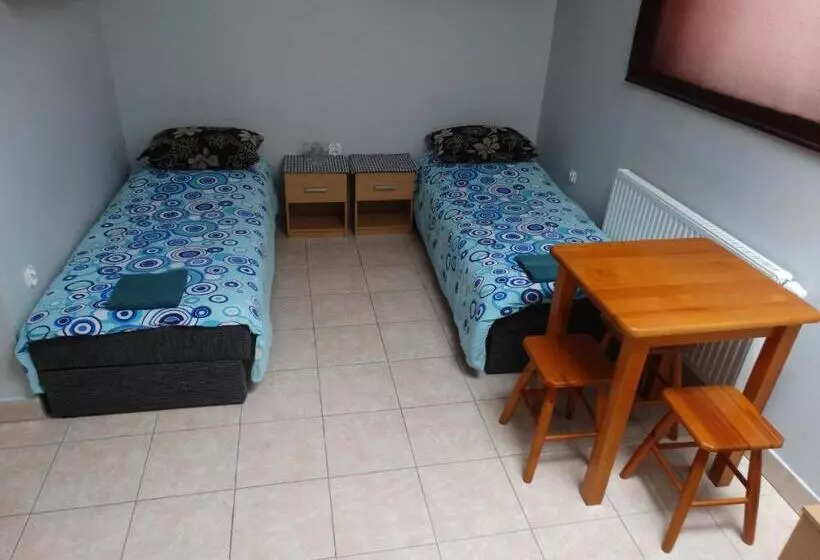 Hotelli Trzy Korony świecie