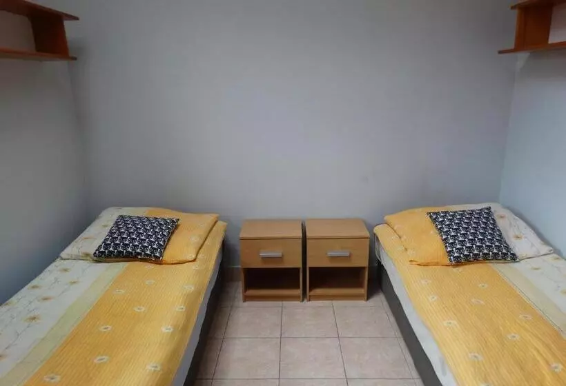 Hotelli Trzy Korony świecie