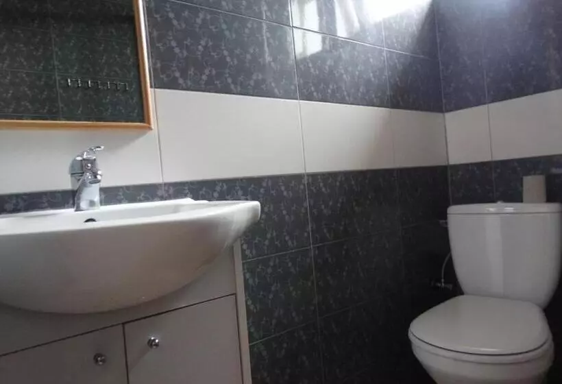 Hotelli Trzy Korony świecie