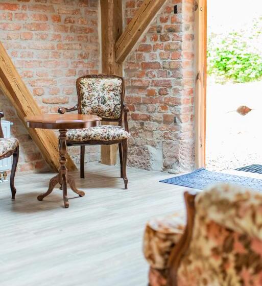 ホテル Wozownia Nad Bobrem