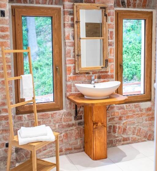 ホテル Wozownia Nad Bobrem