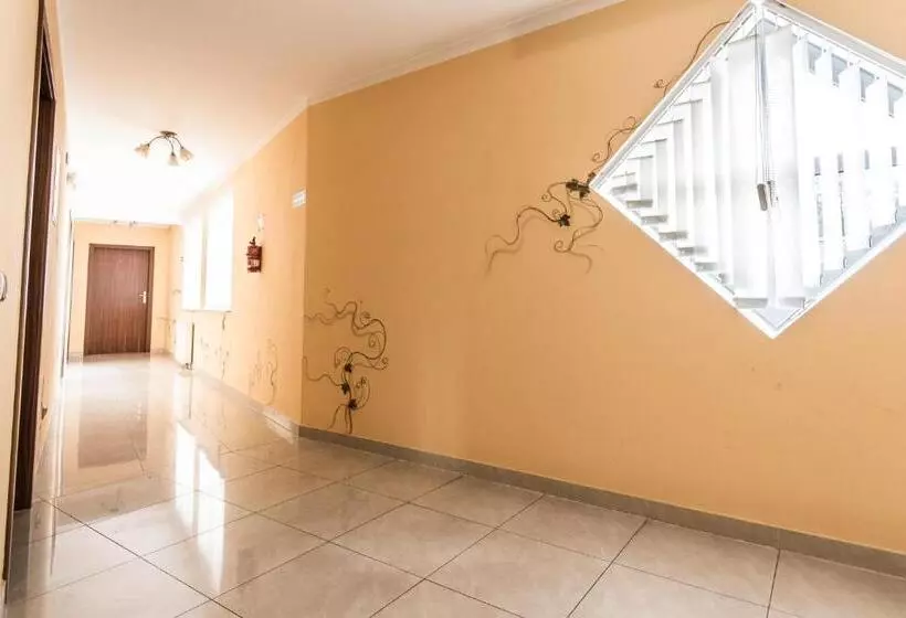 Motelli Noclegi Na Granicy