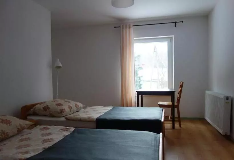 ペンション Dom Gościnny Tatra Nova