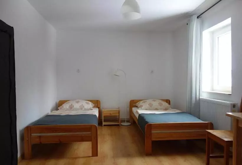 ペンション Dom Gościnny Tatra Nova