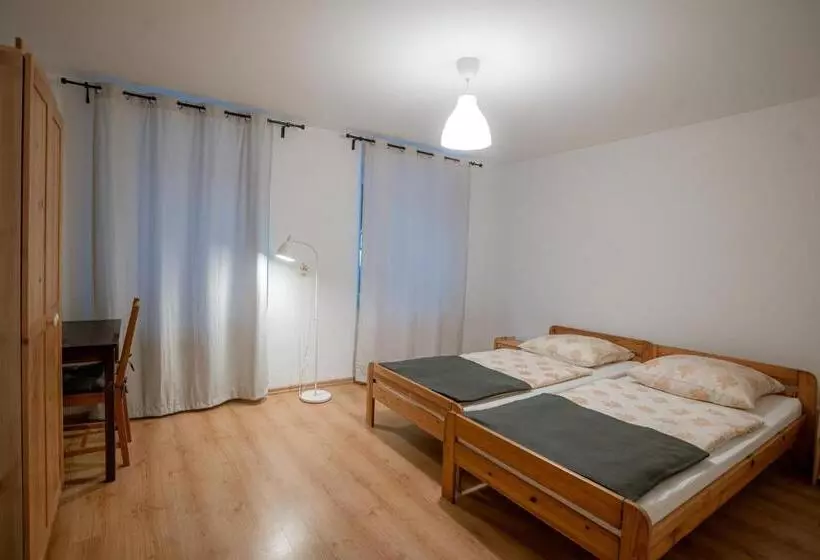 ペンション Dom Gościnny Tatra Nova