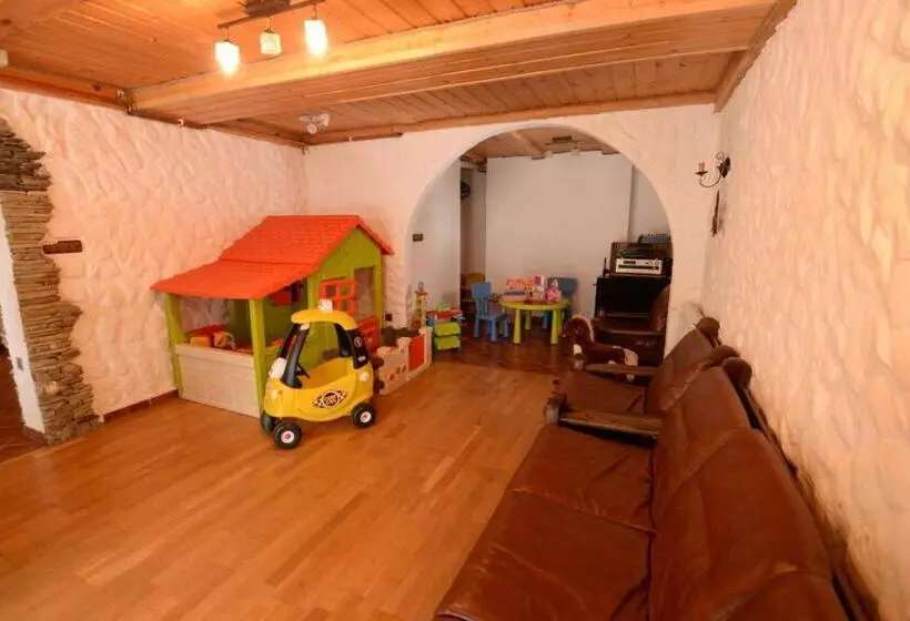 ペンション Gościniec Pod Małym Królem