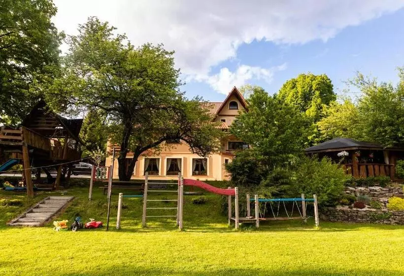 ペンション Gościniec Pod Małym Królem