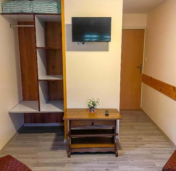 بنسيون Koniczynka