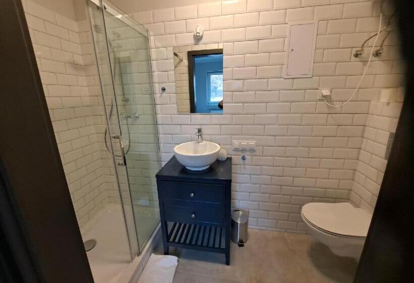 پانسیون Mia Mia House