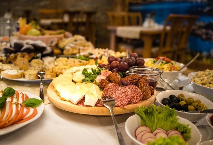 پانسیون Miodowy Dworek