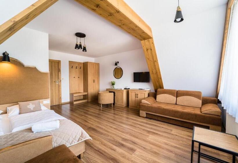 پانسیون Miodowy Dworek