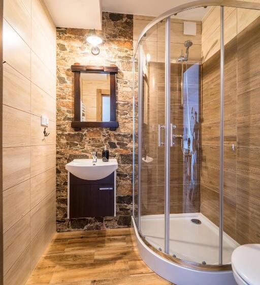 پانسیون Miodowy Dworek