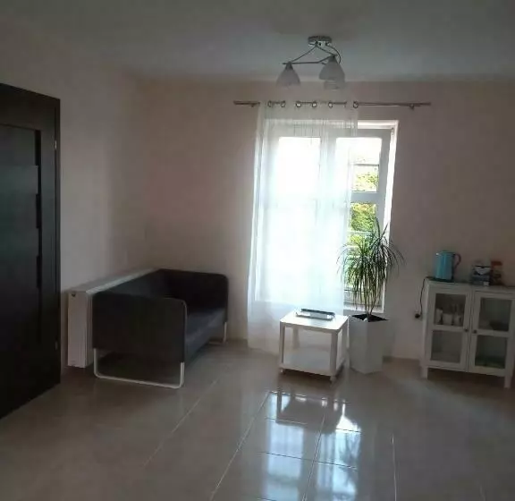 Majatalo Motel Królowej Jadwigi Alicja Szymańska Pokoje Na Ogrodowej