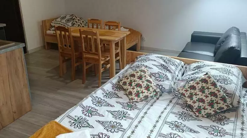 Majatalo Noclegi Przy Skawie