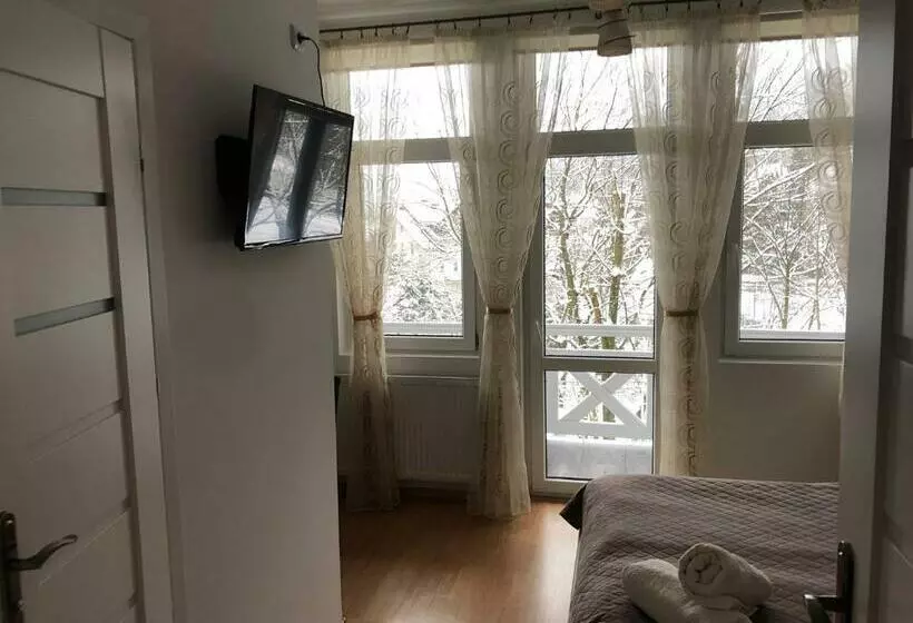 Majatalo Willa Halina