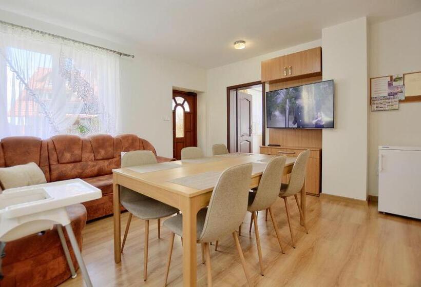 بنسيون Willa Teresa