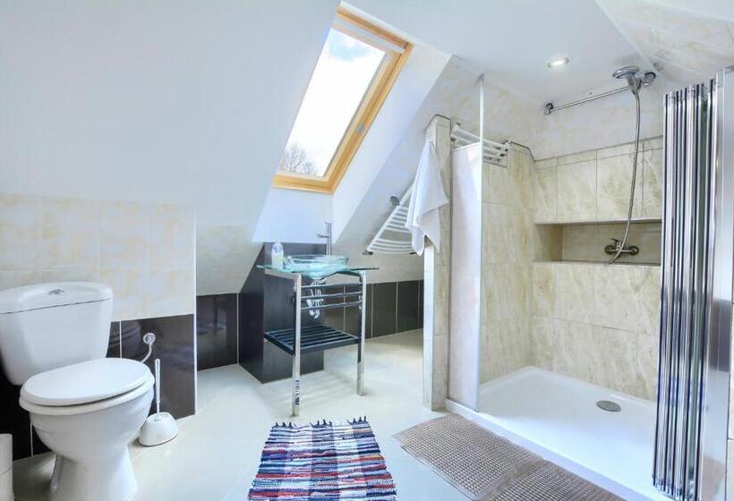 بنسيون Willa Teresa