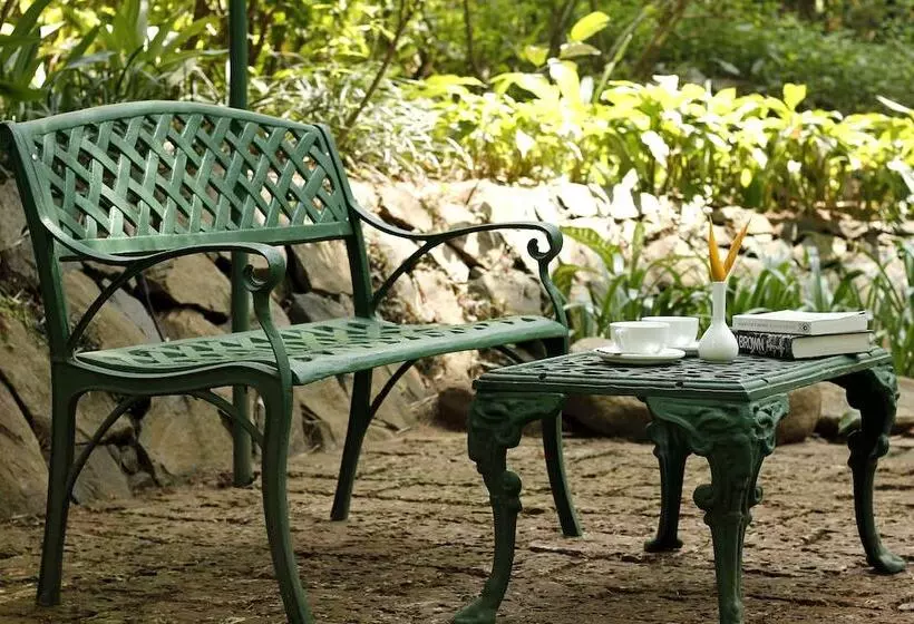 Amanvana Spa Resort, Coorg