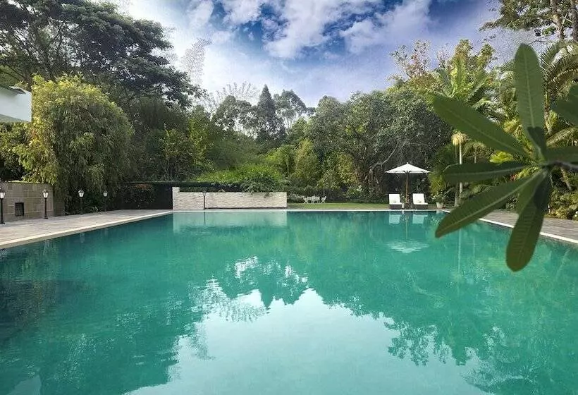 Amanvana Spa Resort, Coorg