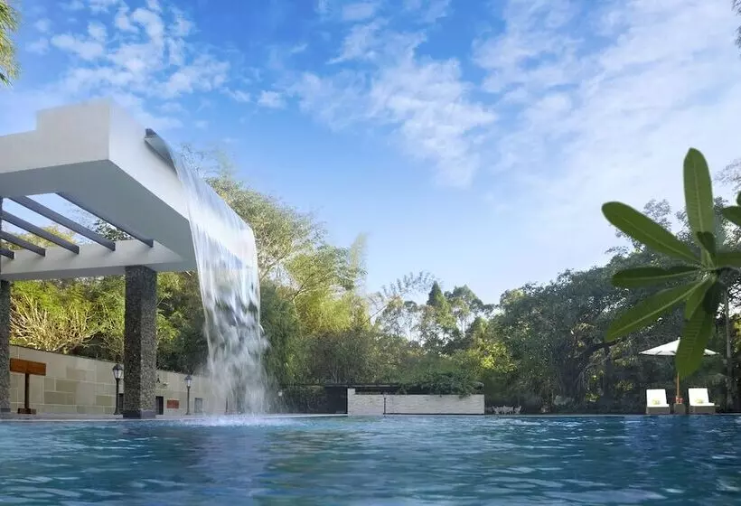 Amanvana Spa Resort, Coorg