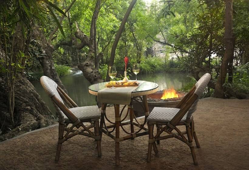 Amanvana Spa Resort, Coorg