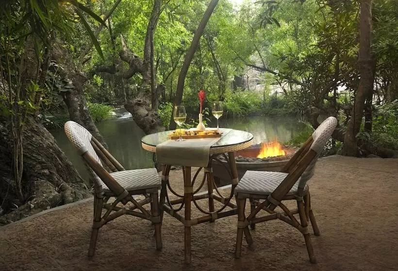 Amanvana Spa Resort, Coorg