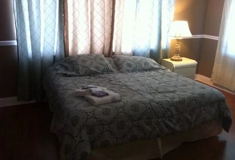 Nocleg ze śniadaniem Bridge At Cordova