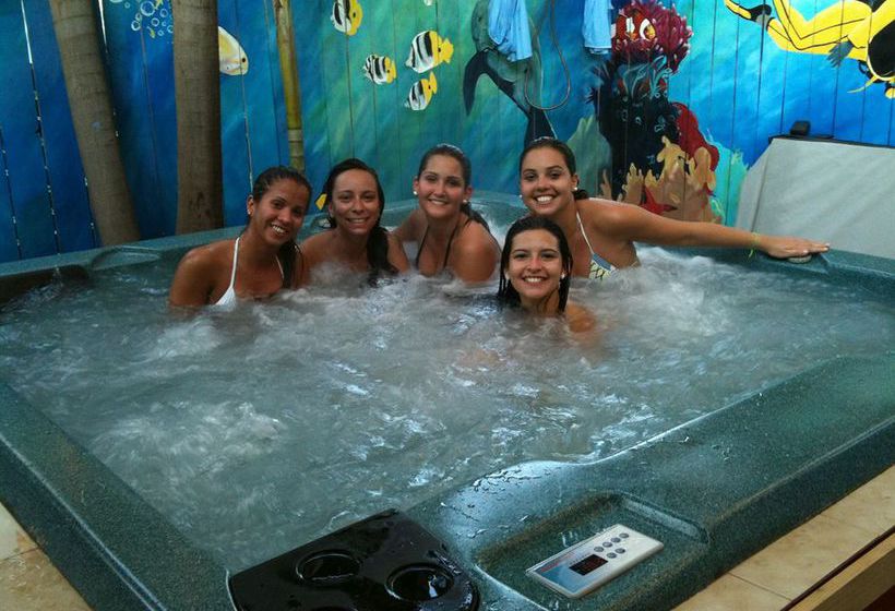 مبيت وإفطار Bridge At Cordova