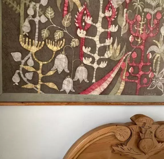 تختخواب و صبحانه Fitz House