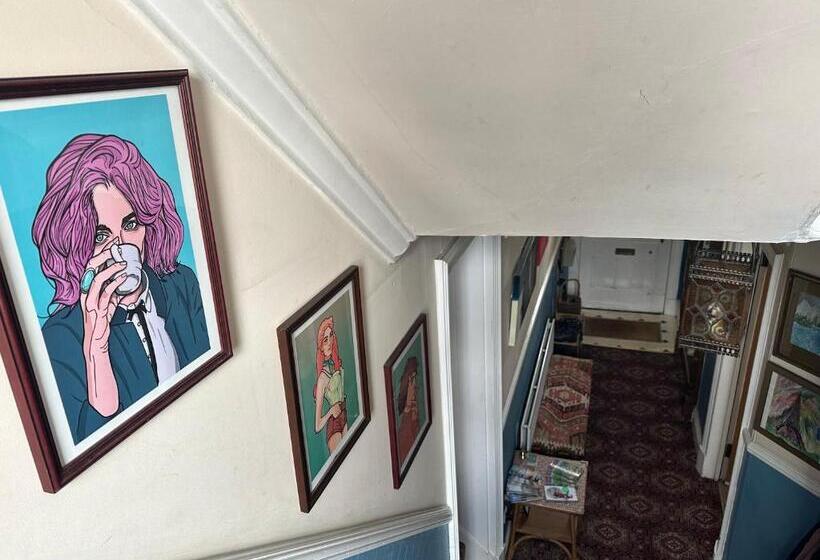 مبيت وإفطار Fitz House