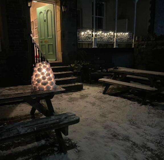 مبيت وإفطار Fitz House