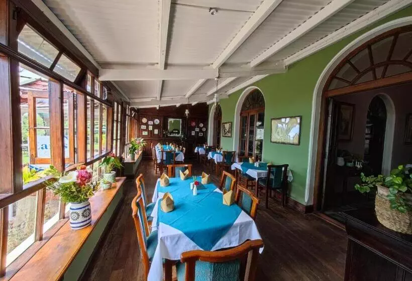 住宿加早餐  King S Cliff