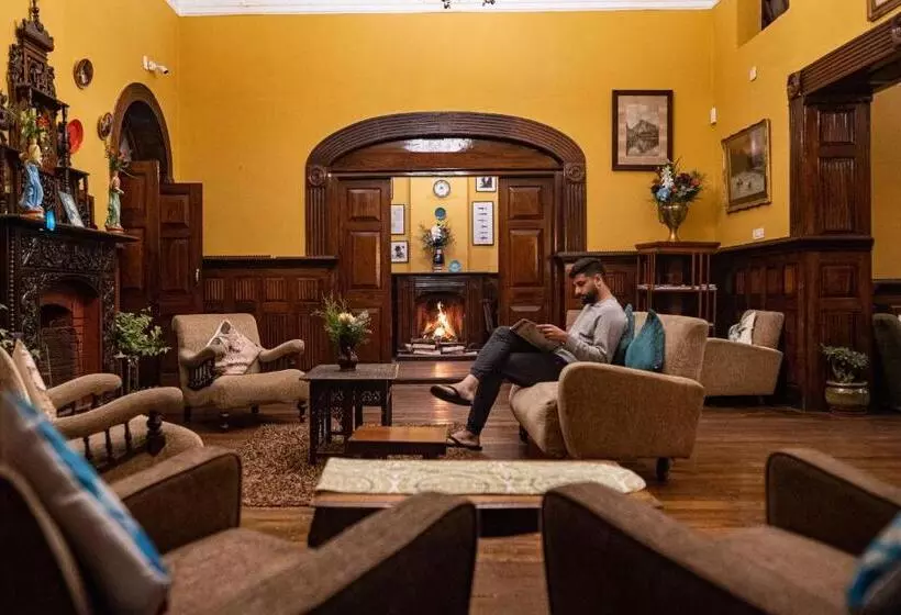 住宿加早餐  King S Cliff