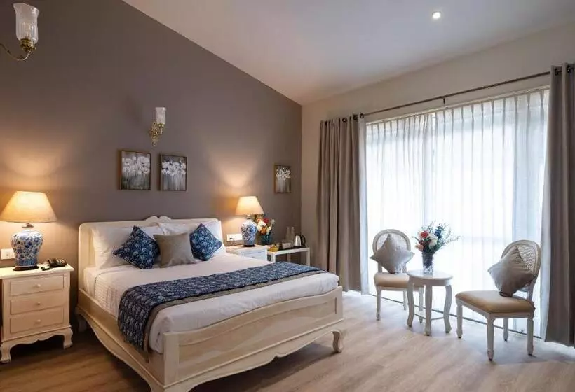 住宿加早餐  King S Cliff