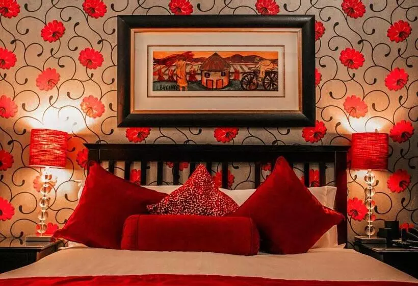 تختخواب و صبحانه Lourie Lodge