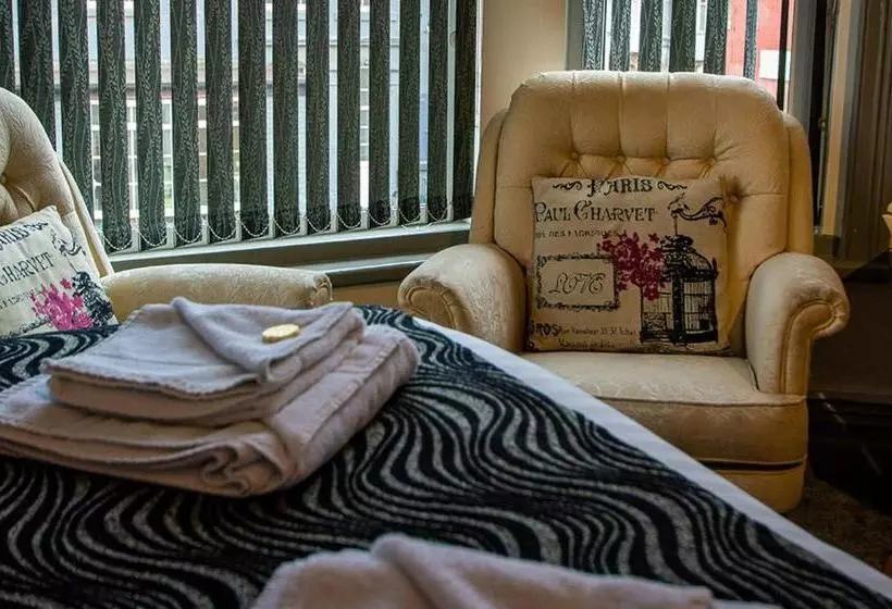 Aamiaismajoitus (B&B) Manor House