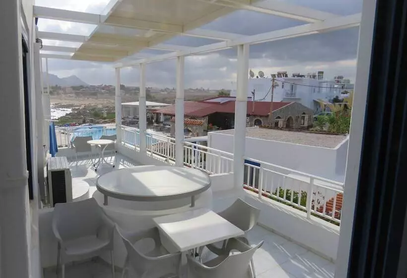 Blue Beach Villas Apartments