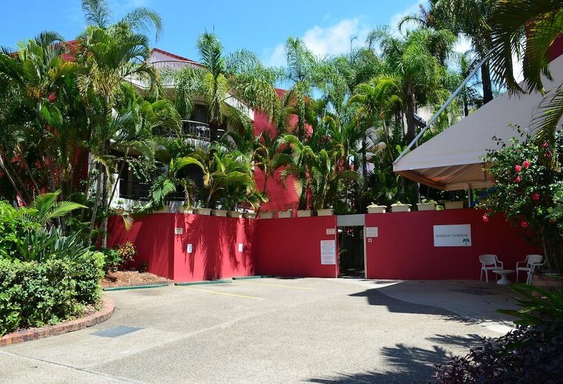 Enderley Gardens Resort