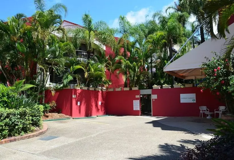 Enderley Gardens Resort