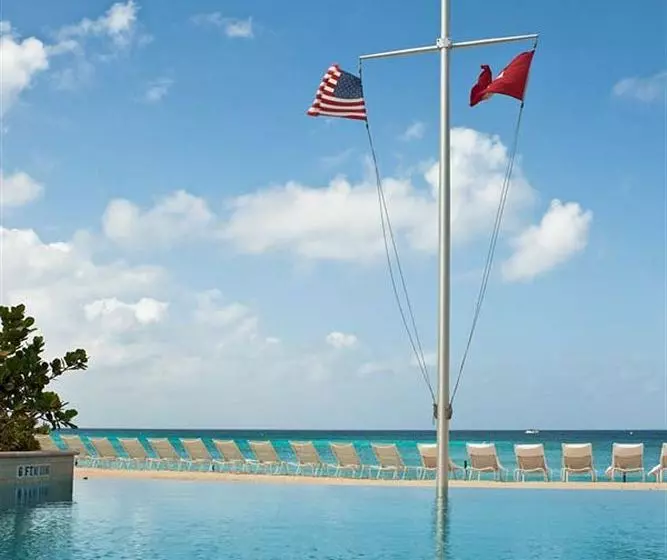 هتل Caribbean Club