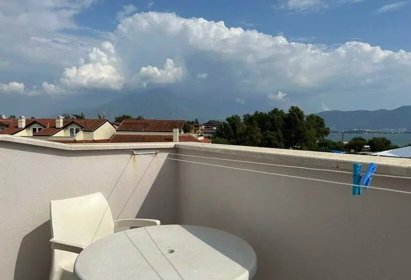 ホテル Daphne Residence