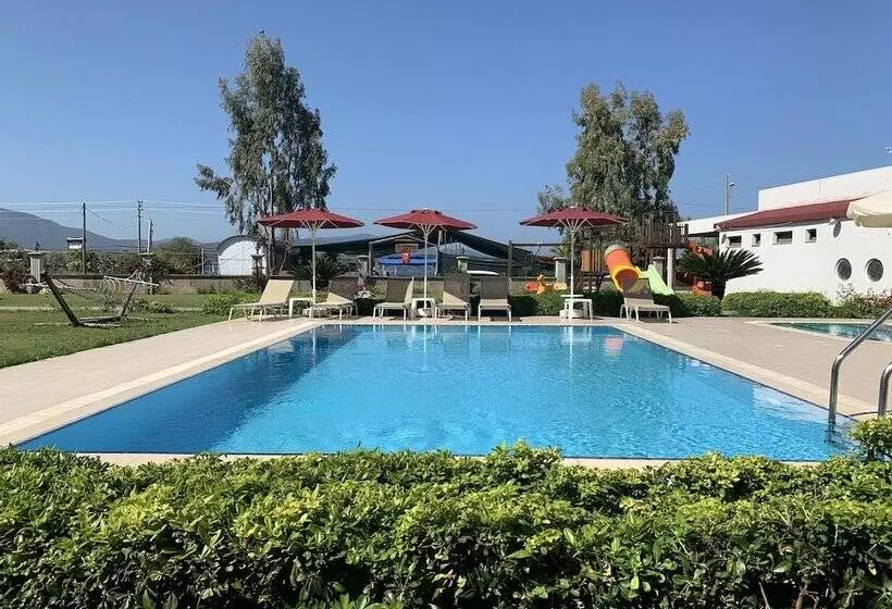 ホテル Daphne Residence